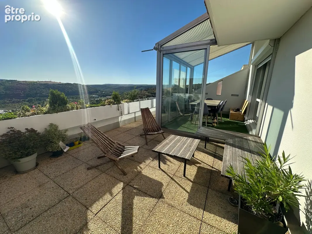 Appartement 5 pieces talant 100 m2 avec terrasse 28 m2 et vue panoramique - photo 2