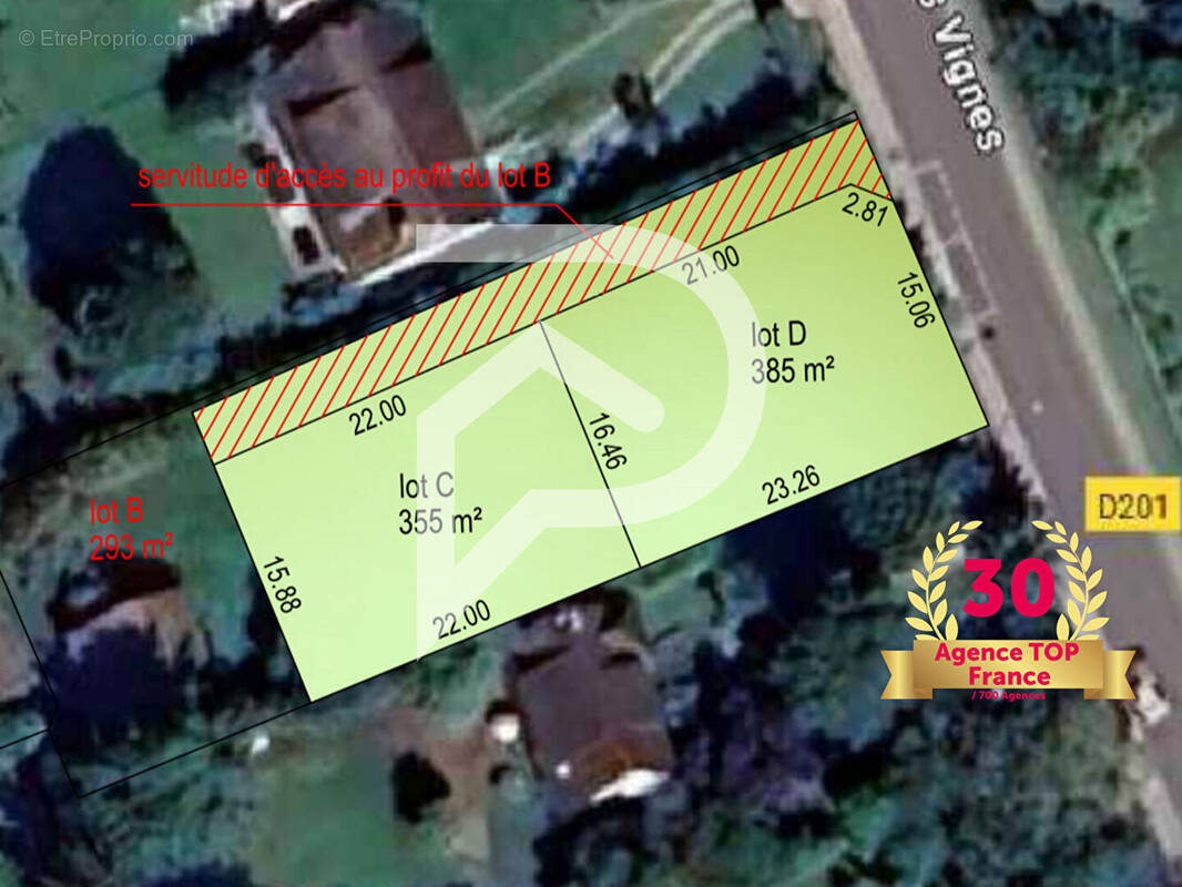 Terrain à LIMETZ-VILLEZ