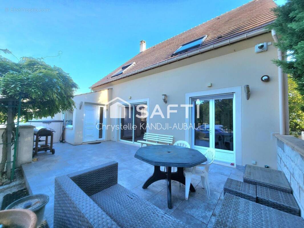 Photo 1 - Maison à ACHERES