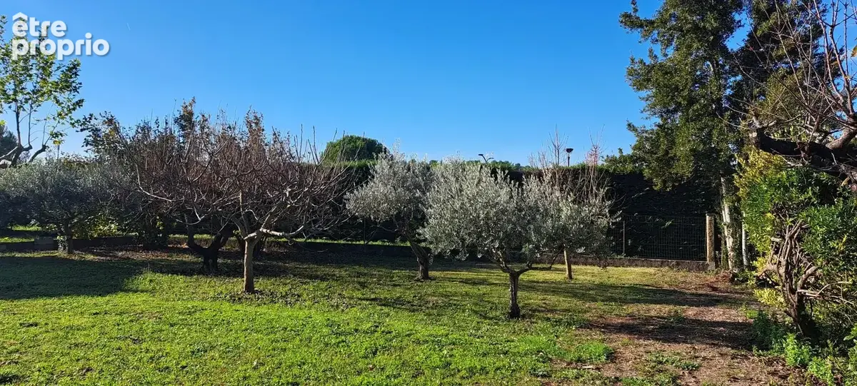 Terrain à bâtir de 658 m² à PERNES-LES-FONTAINES (84) - photo 2