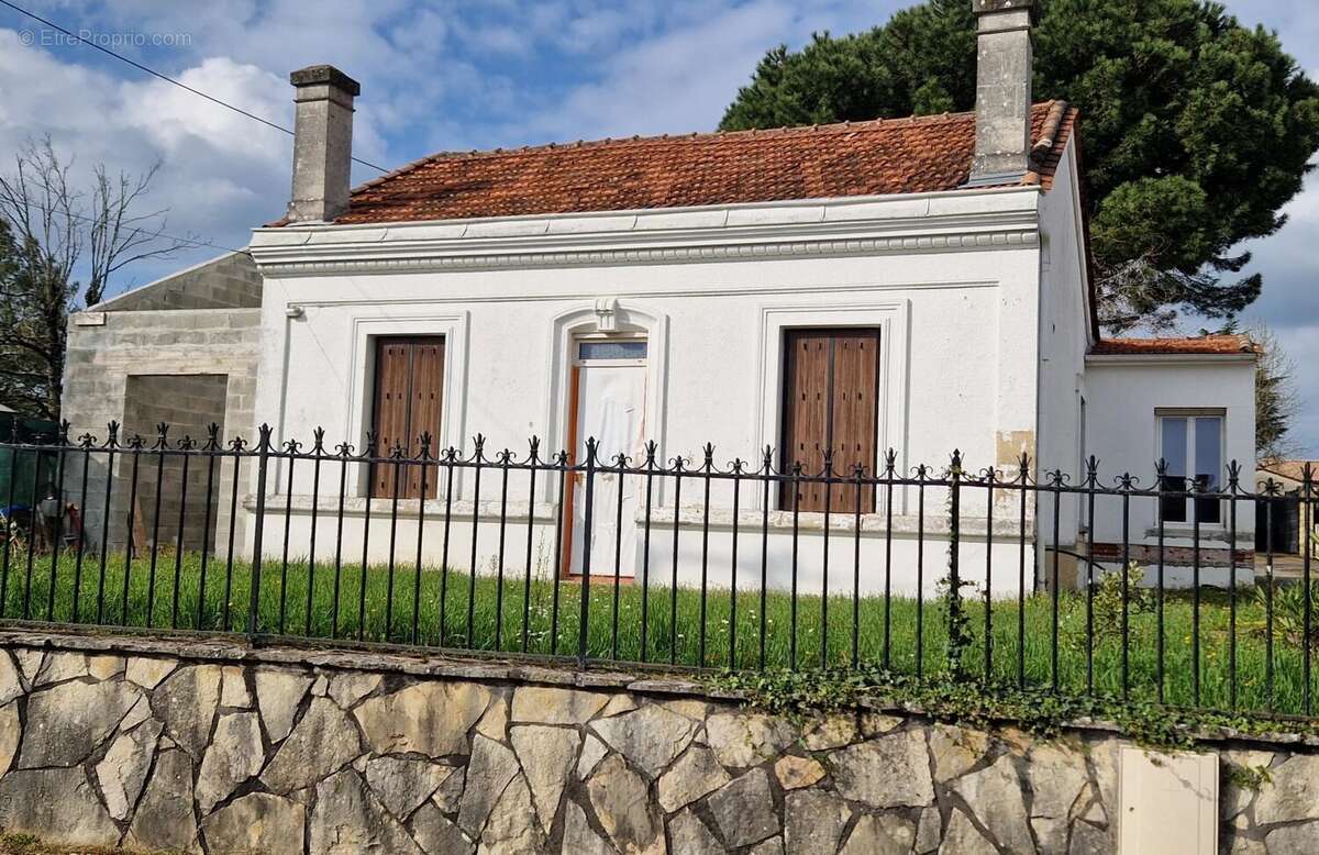 Maison à SAINT-ANDRE-DE-CUBZAC