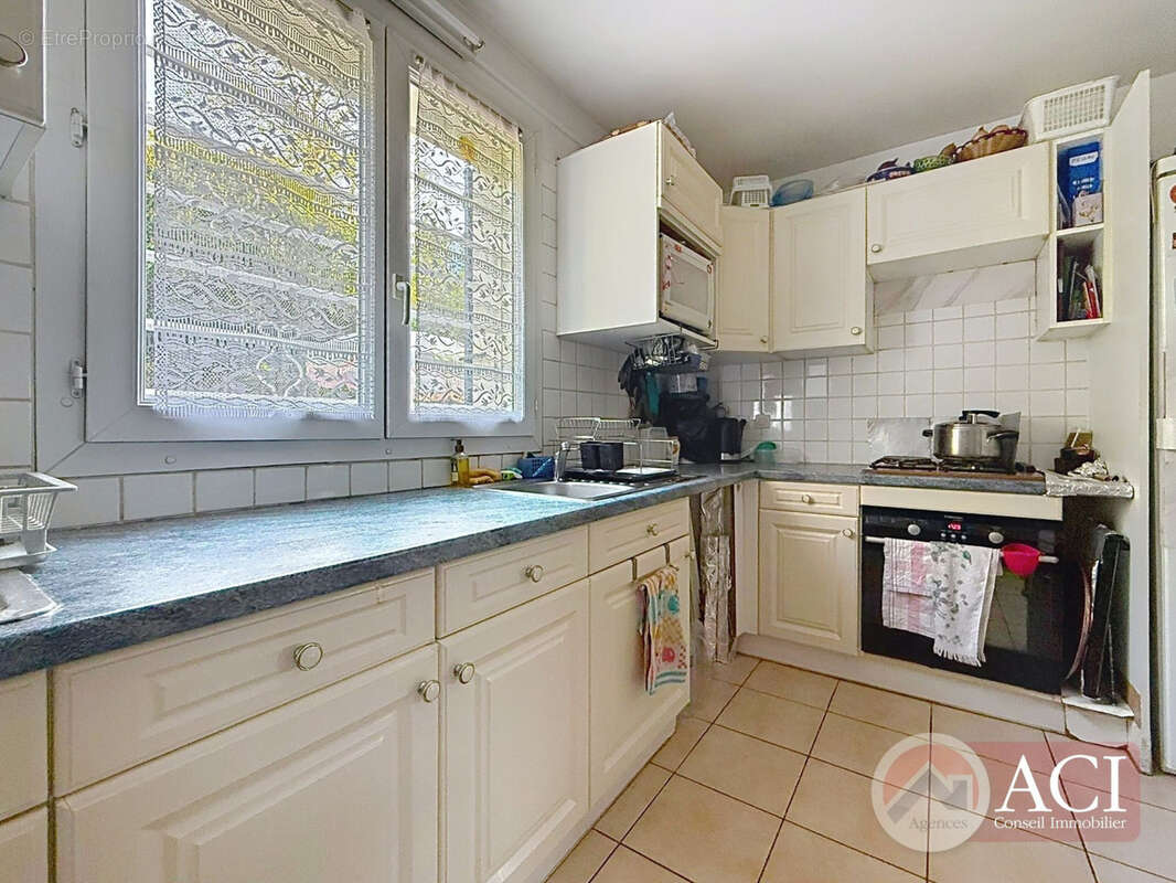 Maison 93 m² à Montmagny  - photo 4