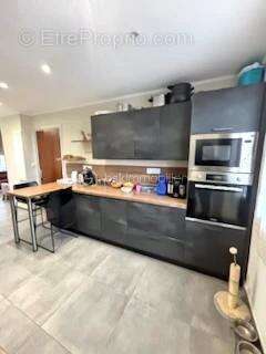 Appartement spacieux avec deux balcons au cœur de la ville ! - photo 9