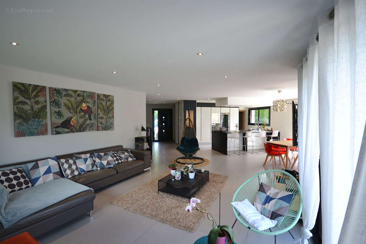 Maison à SAINT-EUSTACHE