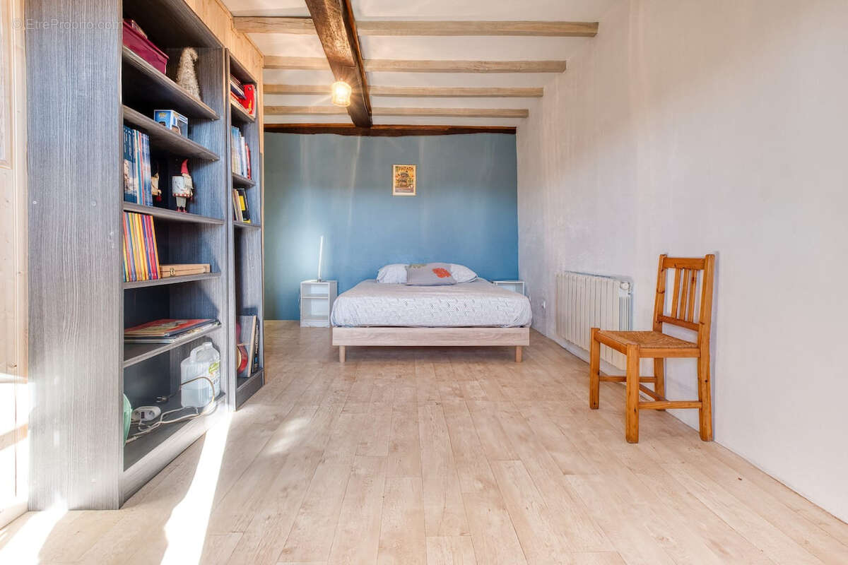 Maison à SAINT-PRIVAT-DES-PRES