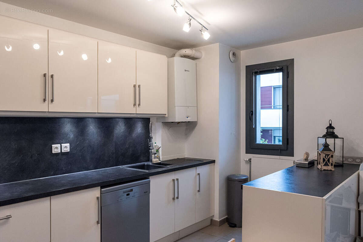 Appartement à NOGENT-SUR-MARNE