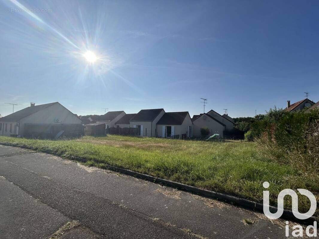 Photo 1 - Terrain à GIEN