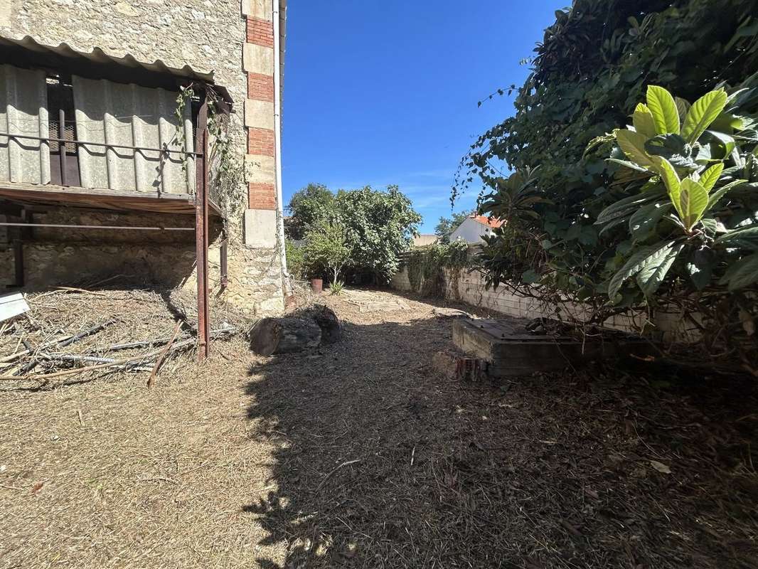 Maison à CUXAC-D&#039;AUDE