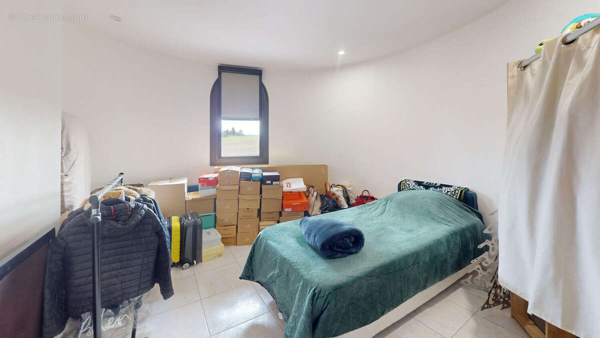 Villemoustaussou - Maison familiale avec piscine & studio indépendant ! - photo 11