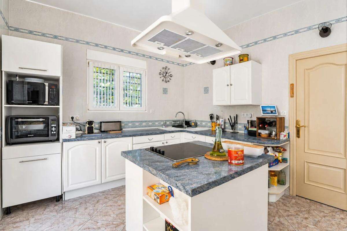 Villa plain pied 4 pièces - 116 m² - Candillargues - photo 6