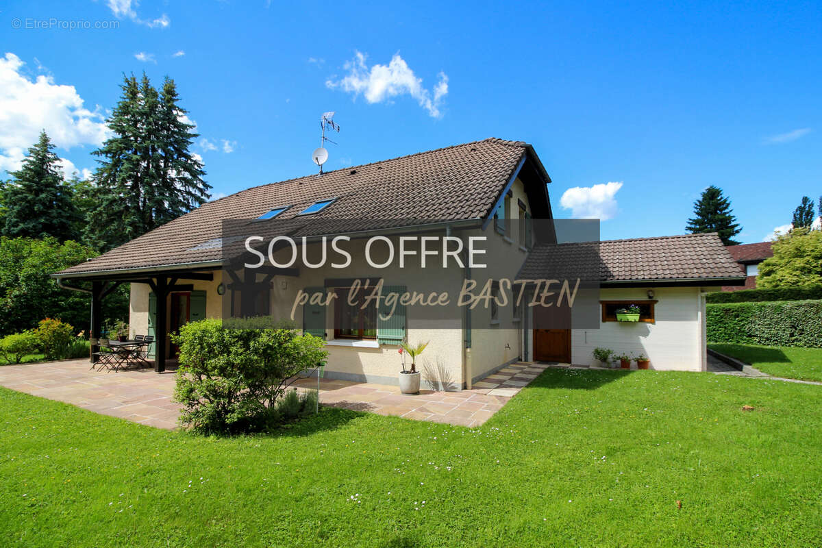 Saint-Genis-Pouilly   Villa 5 chambres sur 1 200 m2 de terrain - photo 10
