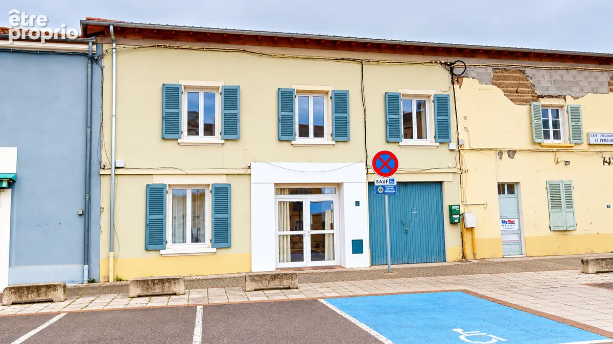 Maison à MABLY