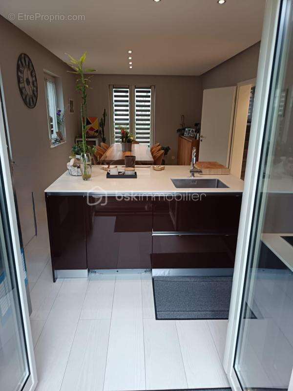 Maison à BONNEVILLE