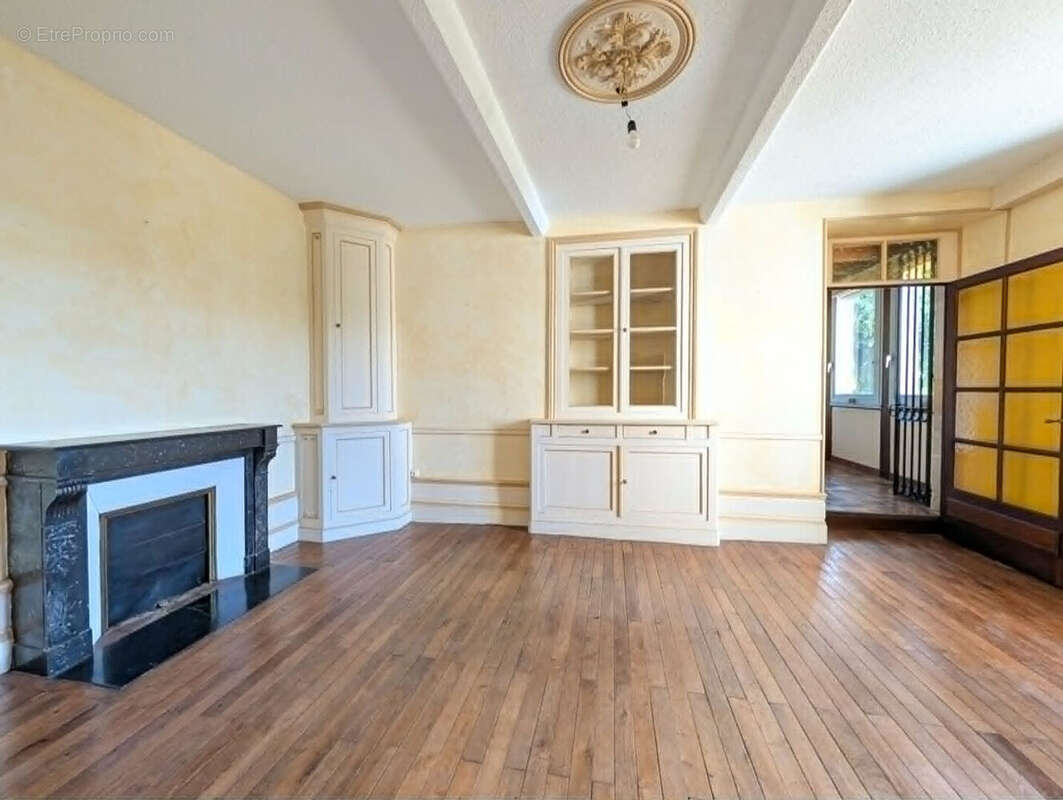 Maison à LA MOTHE-SAINT-HERAY