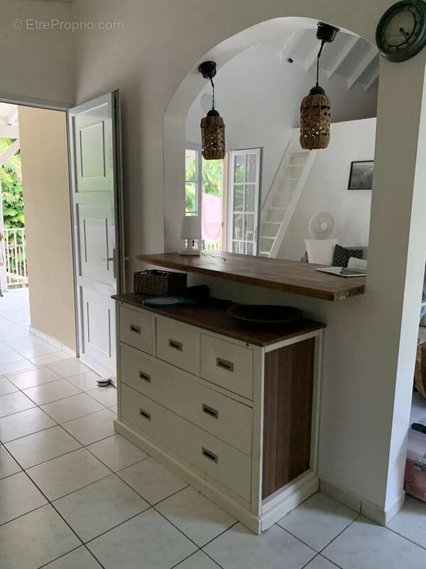 Maison à PETIT-BOURG