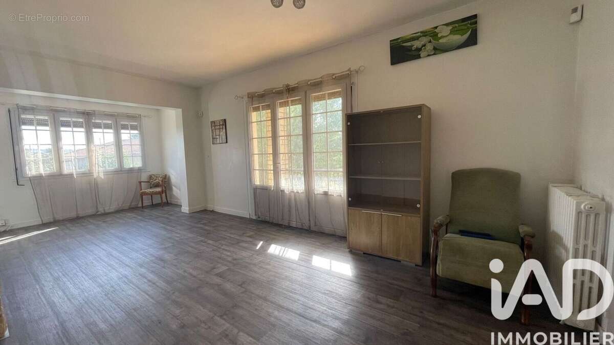 Maison 101 m² à Bergerac  - photo 2