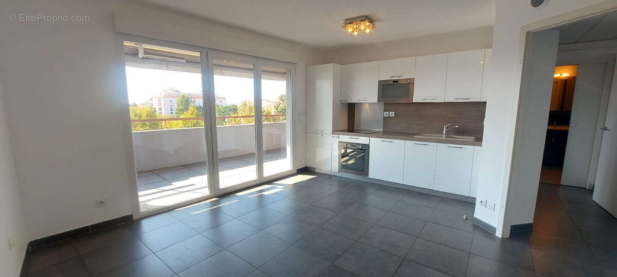 Appartement à FREJUS
