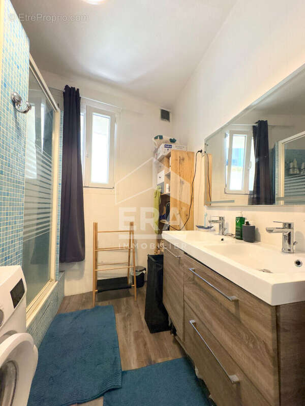 Appartement à CADENET