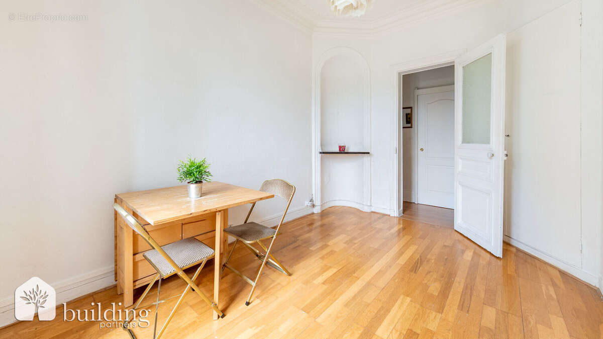 Appartement à LEVALLOIS-PERRET