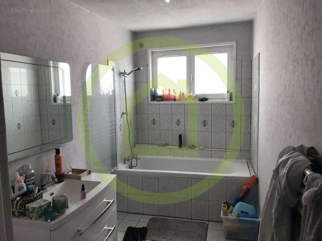 Appartement à ANZIN