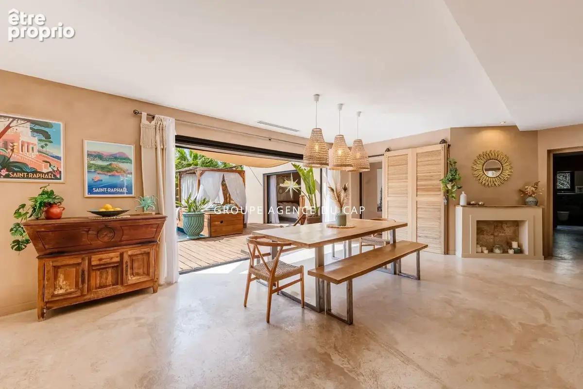 Villa Frejus 5 pièce(s) 165 m2 - photo 4