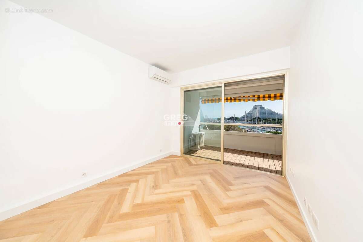 Appartement 2 pièces à Villeneuve-Loubet plage, Marina Baie - photo 8