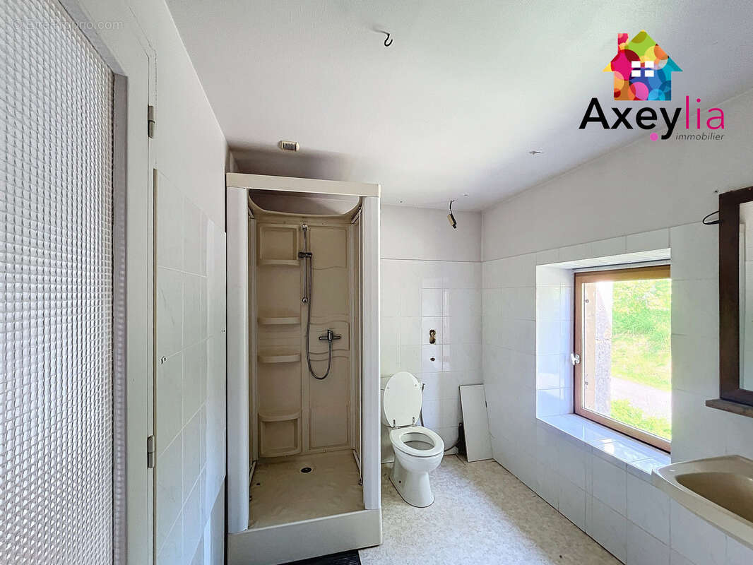 Appartement à CHARLIEU