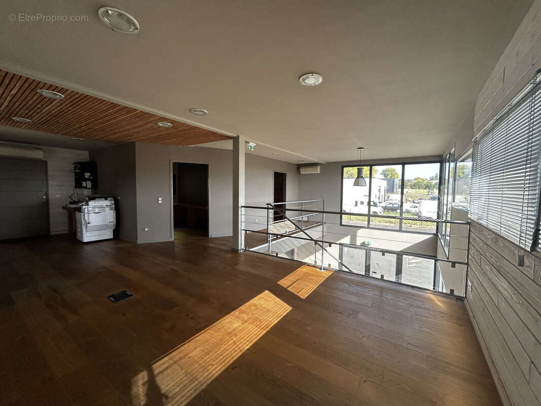 Commerce à FREJEVILLE