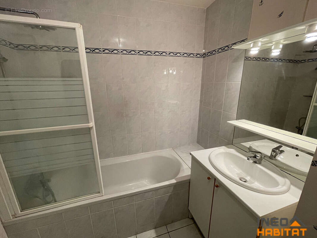 Appartement à LA CHAPELLE-DES-FOUGERETZ