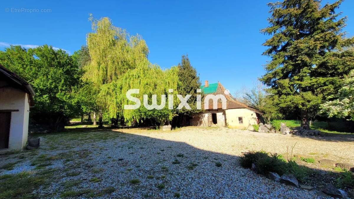 Maison à BLETTERANS