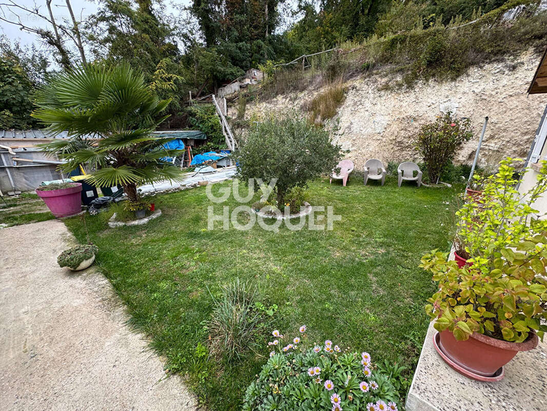 Maison à EZY-SUR-EURE