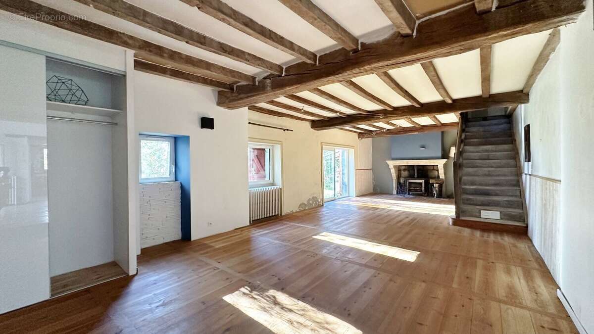 Maison à SAINT-MARTIN-DE-SEIGNANX