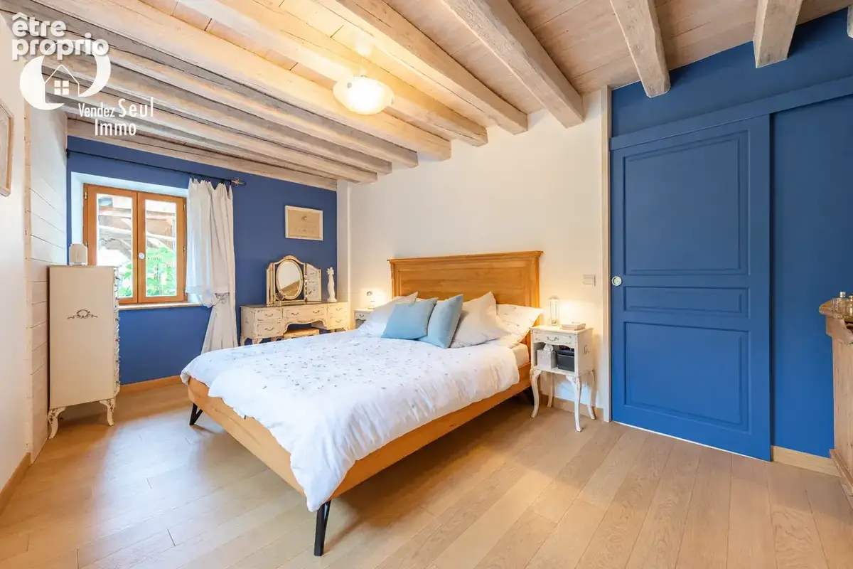 Maison individuelle avec vue dégagée sur les montagnes environnantes. - photo 9