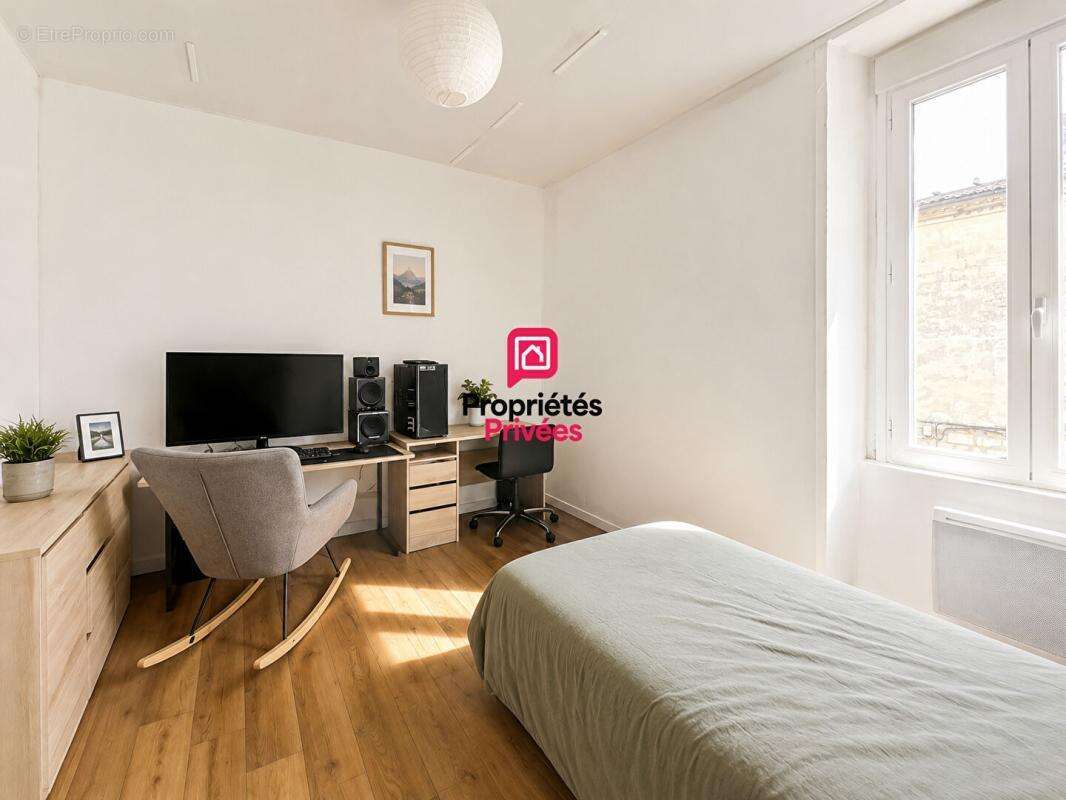 Langon centre-ville - Maison en pierre 4 chambres - photo 3