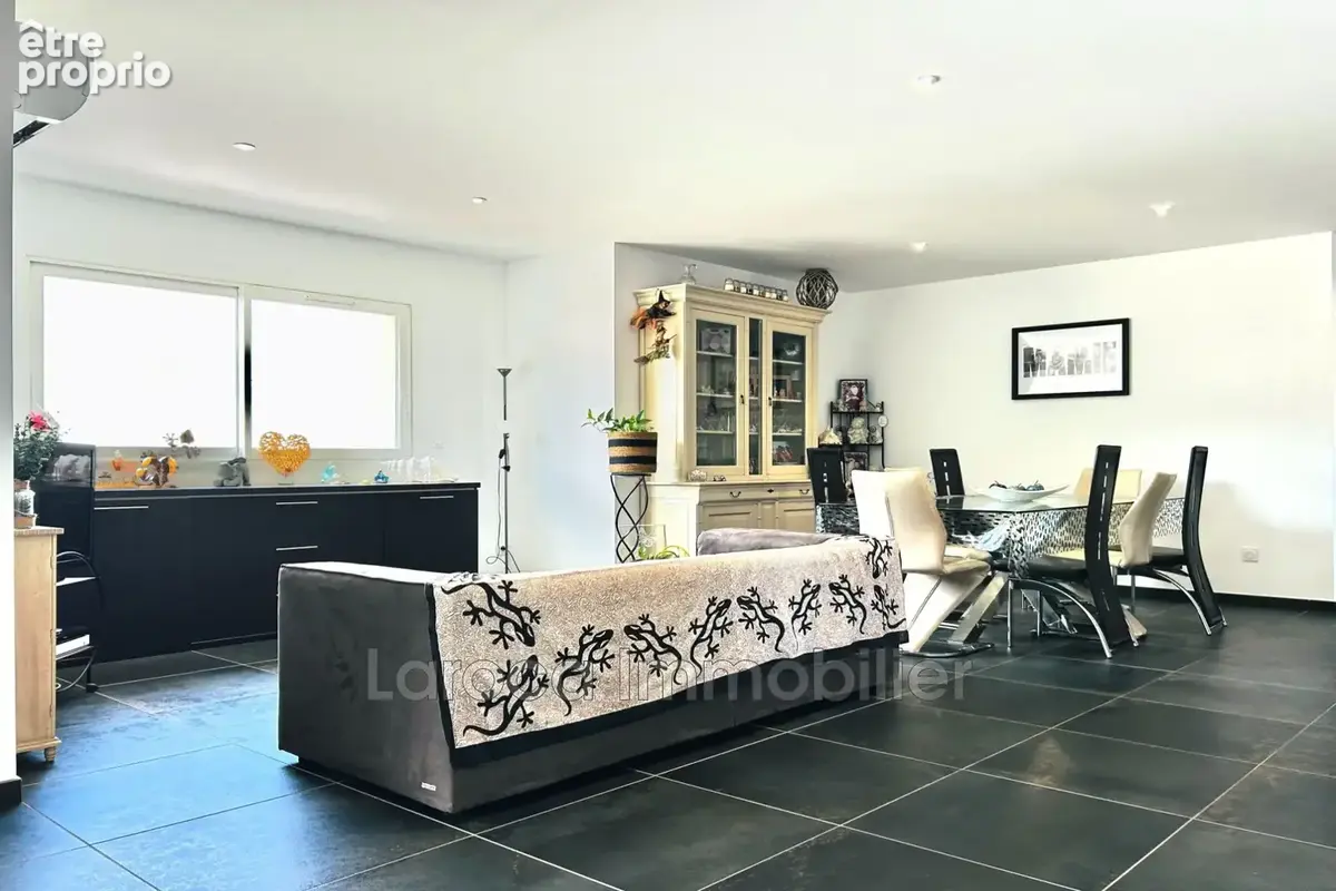 Appartement 5 pièces 119 m² à vendre à Banyuls-Sur-Mer (66650) - photo 2