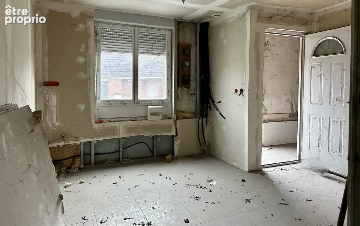 WAZIERS-idéal investisseur ou primo accédant-maison(s) à rénover - photo 7
