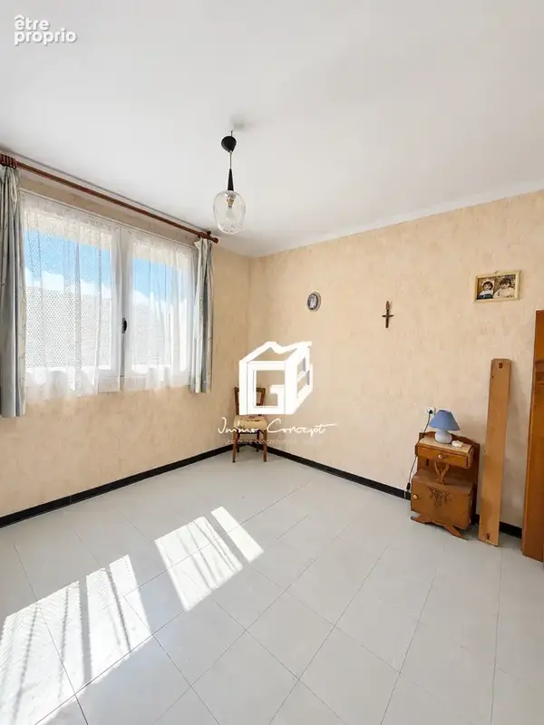 Maison familliale de Type 6 - photo 5