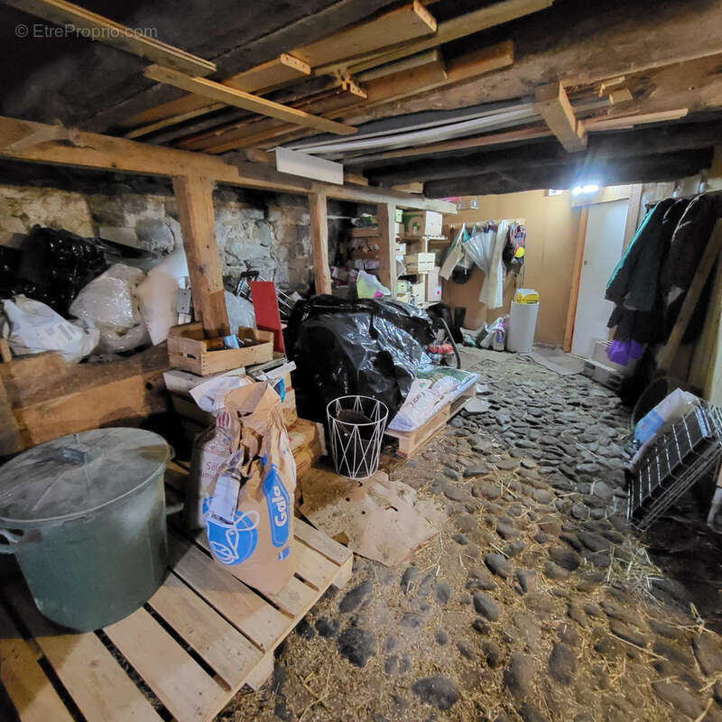 Maison à SAINT-SATURNIN