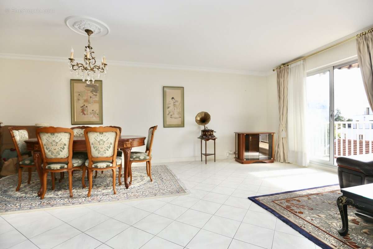 IMG_7110 - Appartement à ROSNY-SOUS-BOIS