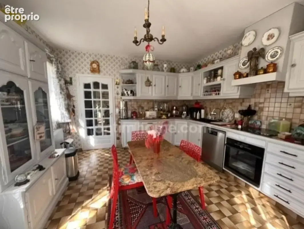 LA GACILLY MORBIHAN, Belle maison familiale de 5 chambres vendue en Viager occupé - photo 7