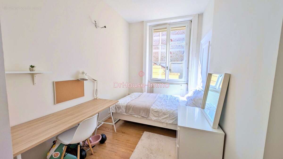 Appartement 105 m² à Saint-Etienne  - photo 72