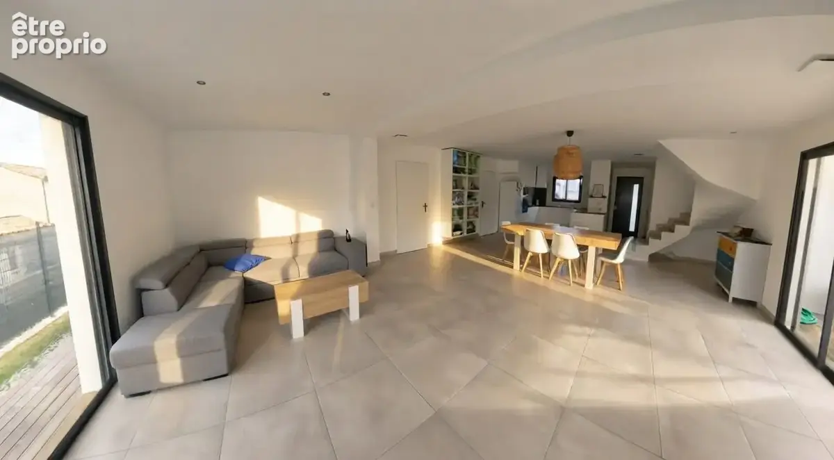 Maison 6 pièces 154 m² à vendre à Sainte-Croix-De-Quintillargues (34270) - photo 4
