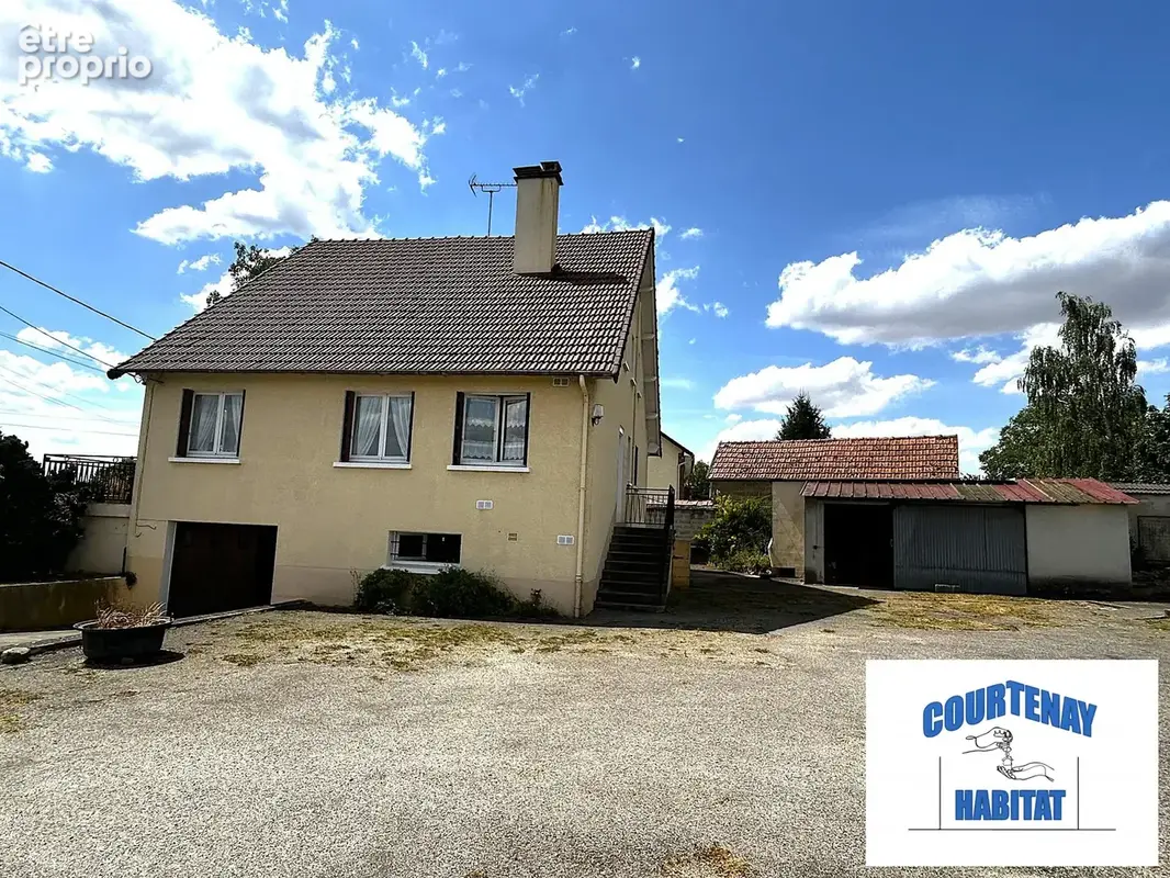 Photo Maison à Vernoy au prix de 159 900€