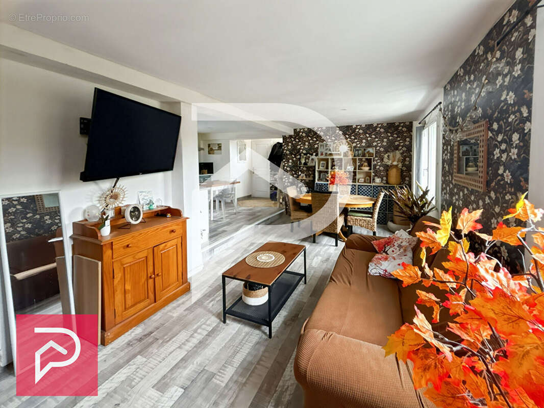 Maison à BEAUMONT-LE-ROGER