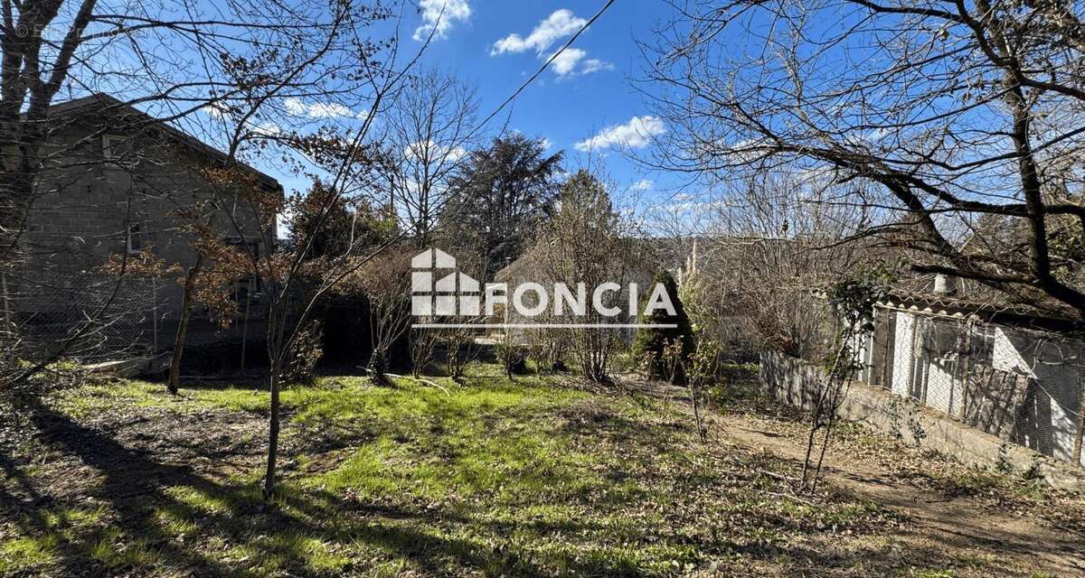 Maison à VILLEFRANCHE-DE-ROUERGUE