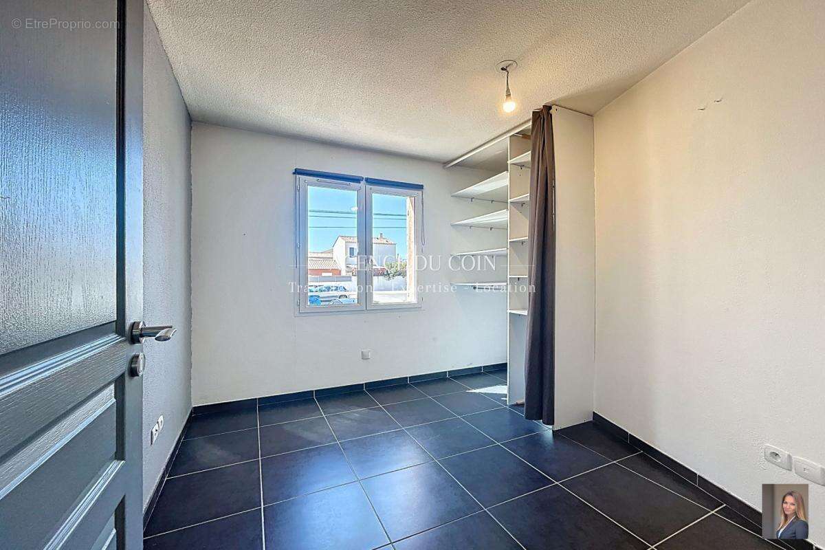 Appartement à LE MUY