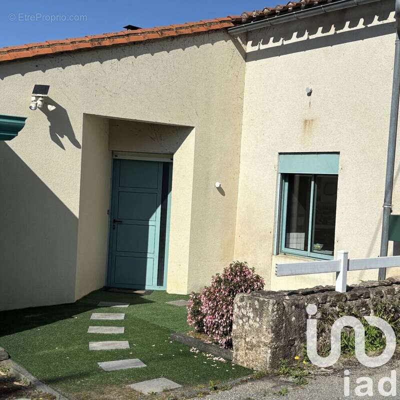 Photo 3 - Maison à MENOMBLET