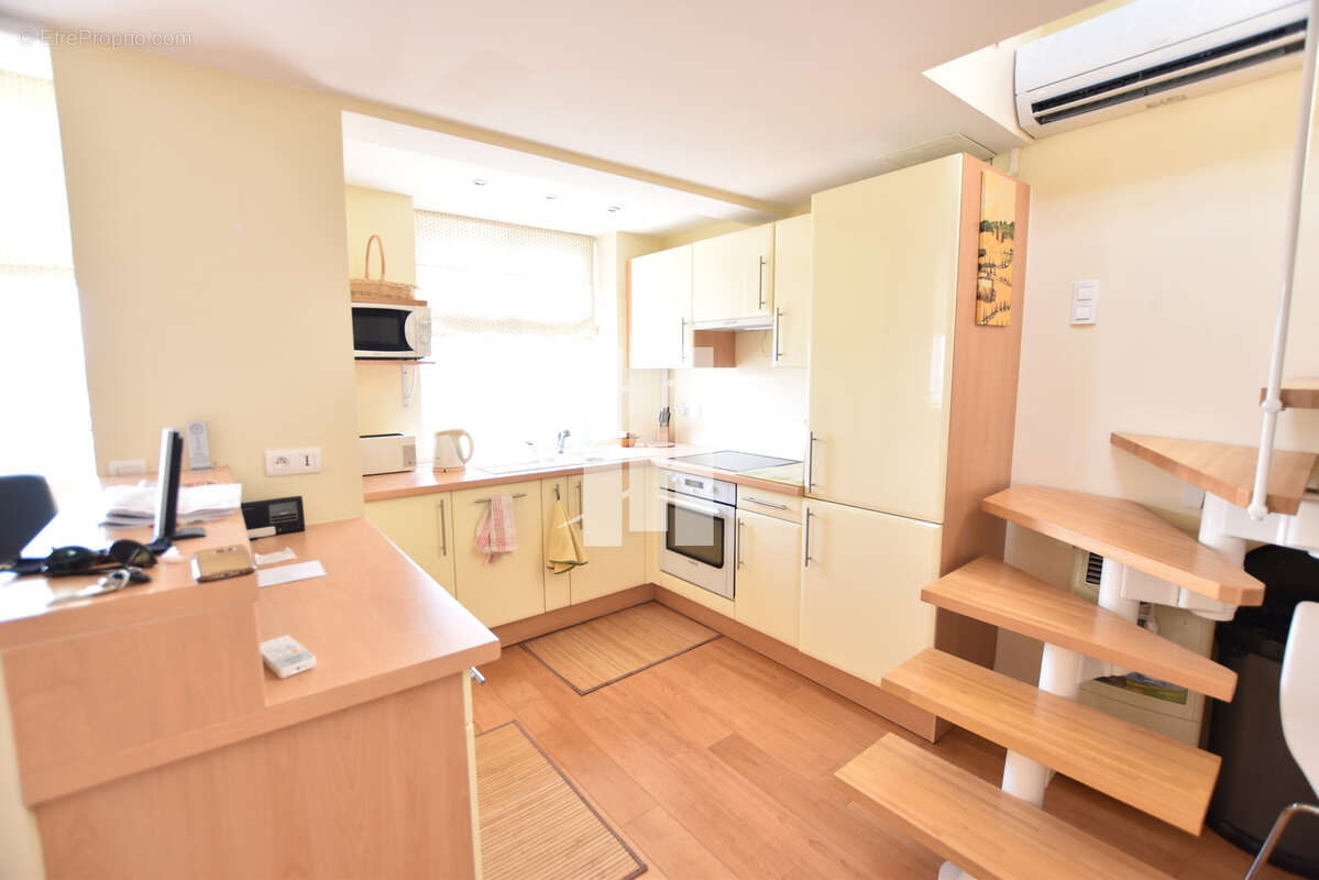 Appartement à SAINT-RAPHAEL