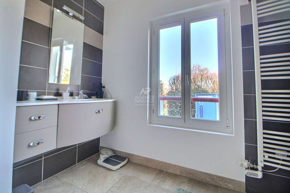 Maison à VERNOUILLET