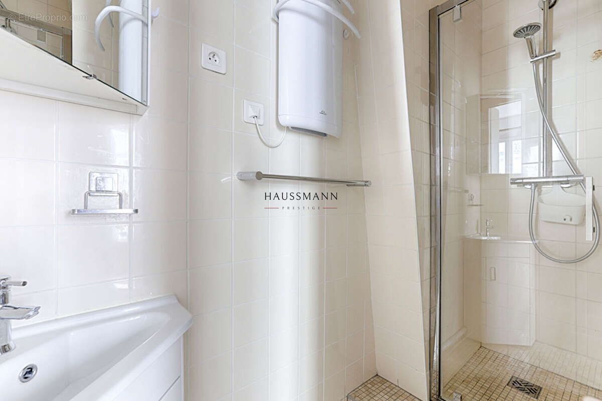 Appartement à PARIS-4E